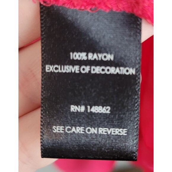 Torrid Plus Size Crinkle Gauze Crochet Detail Top Size 1X - Picture 7 of 11